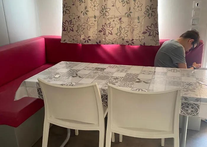 Mobile 6personnes ,alsace , France * Мюнстер